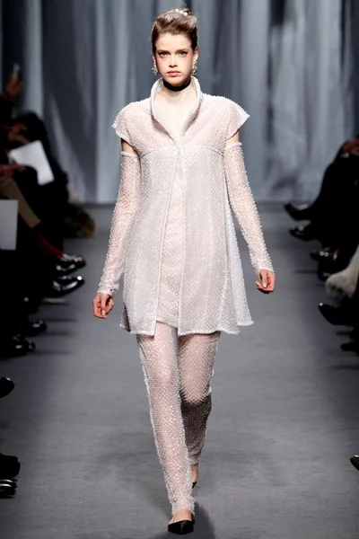 Look 61